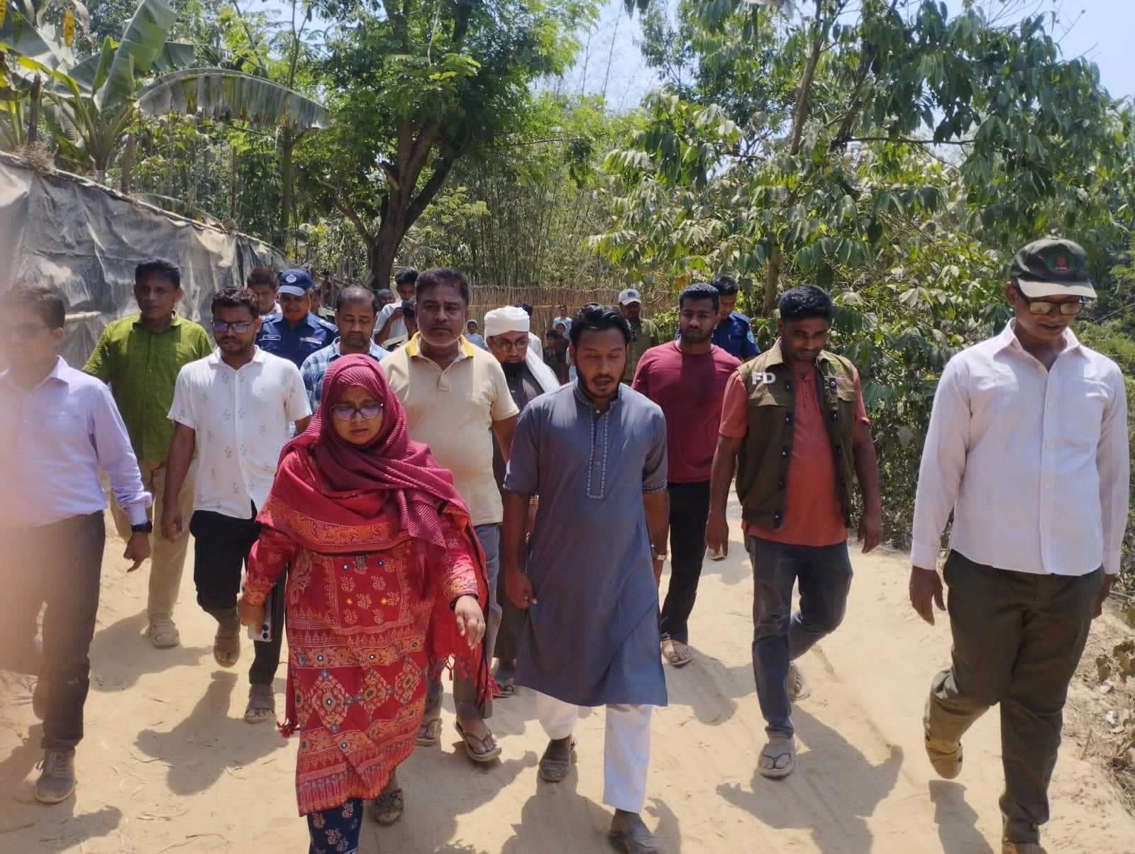 উখিয়ায় পাহাড় খেকোদের বিরুদ্ধে প্রশাসনের কঠোর অভিযান, ৩ লাখ টাকা জরিমানা