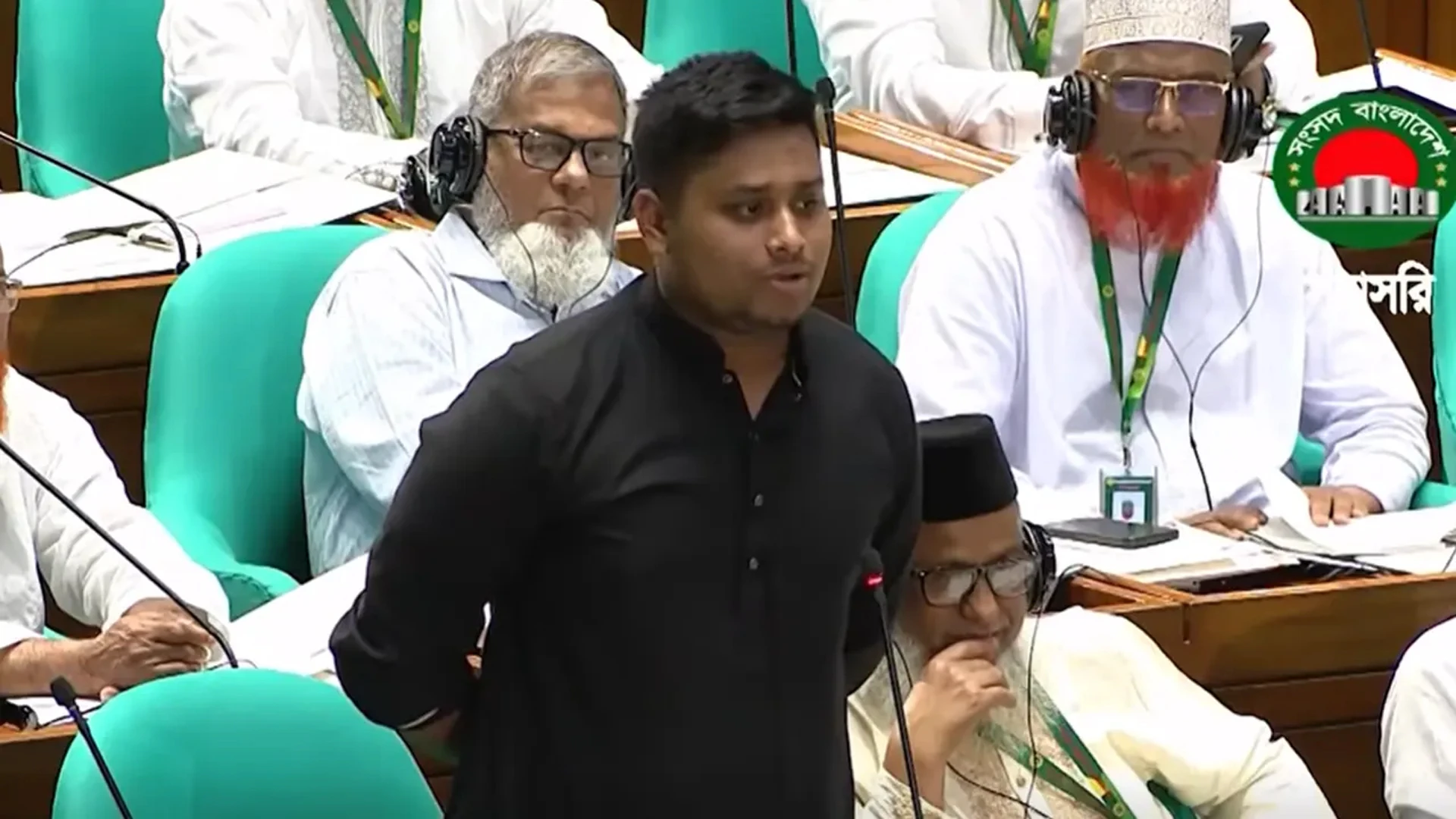 সহমত নয়, দ্বিমত প্রকাশের স্বাধীনতা চাই: হাসনাত আব্দুল্লাহ