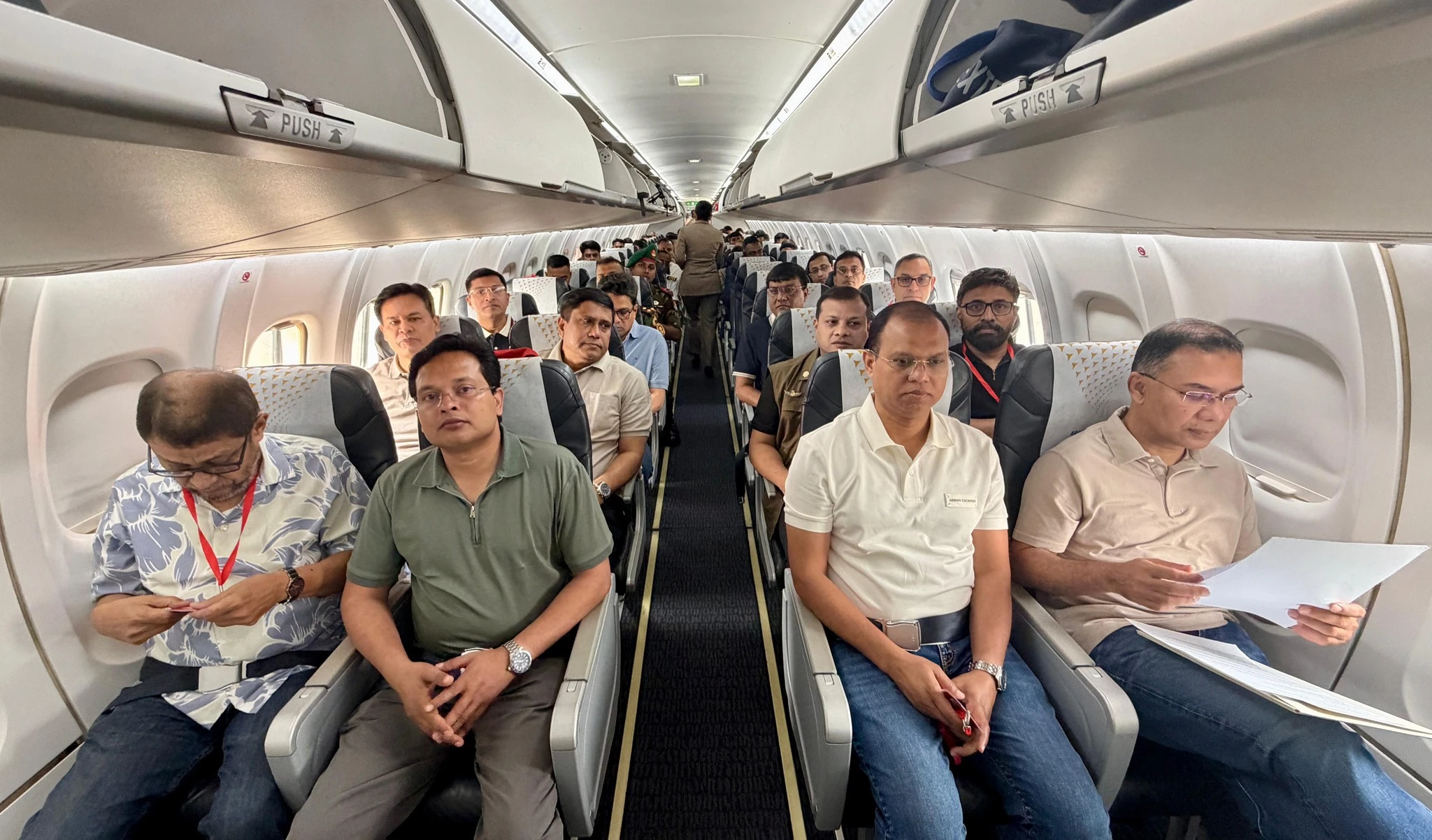 যশোর সফর শেষে ঢাকায় পৌঁছেছেন প্রধানমন্ত্রী