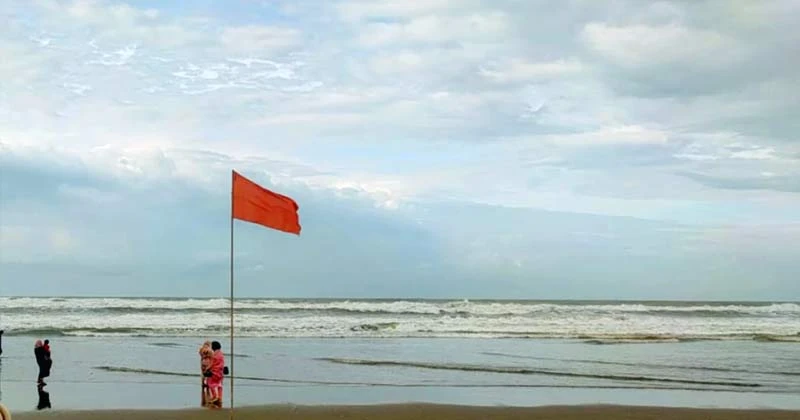 সমুদ্রবন্দরগুলোতে ৩ নম্বর সতর্ক সংকেত জারি