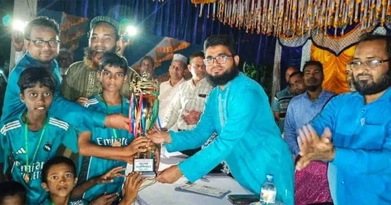 ভাঙ্গুড়ায় প্রাথমিক বিদ্যালয় গোল্ডকাপ ফুটবল টুর্নামেন্টের ফাইনাল অনুষ্ঠিত