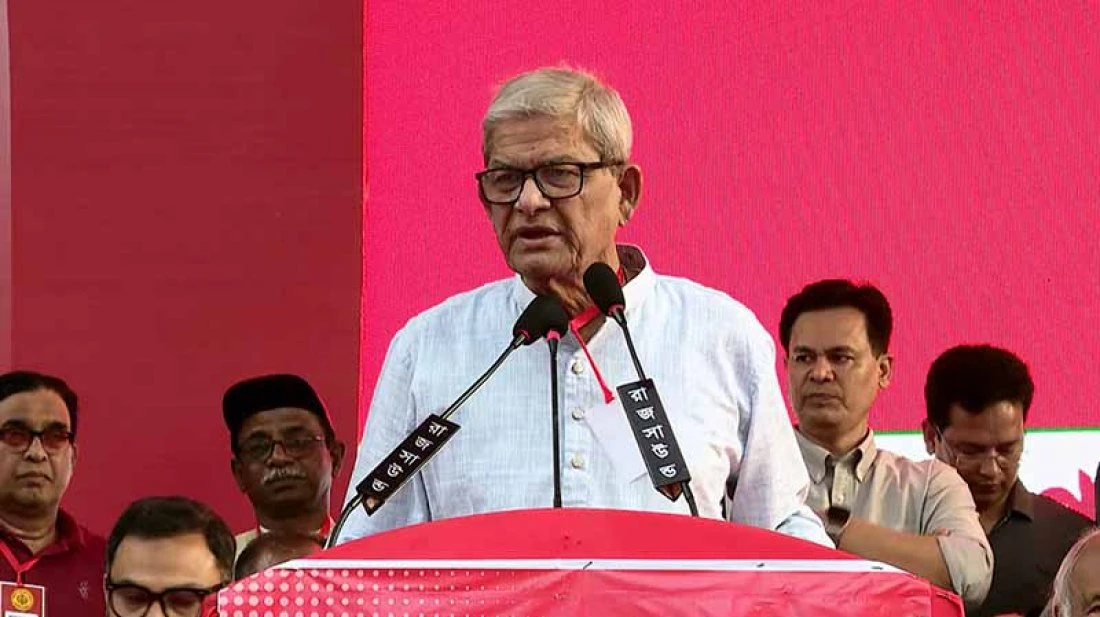 তারেক রহমান দেশকে ধ্বংসস্তূপ থেকে রক্ষা করেছেন: মির্জা ফখরুল