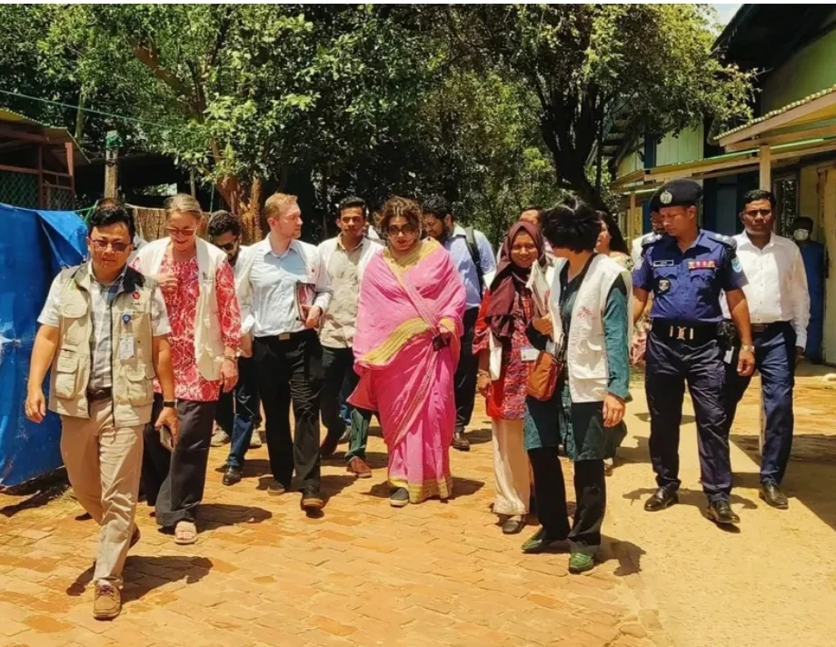 উখিয়া রোহিঙ্গা ক্যাম্প পরিদর্শনে পররাষ্ট্র প্রতিমন্ত্রী
