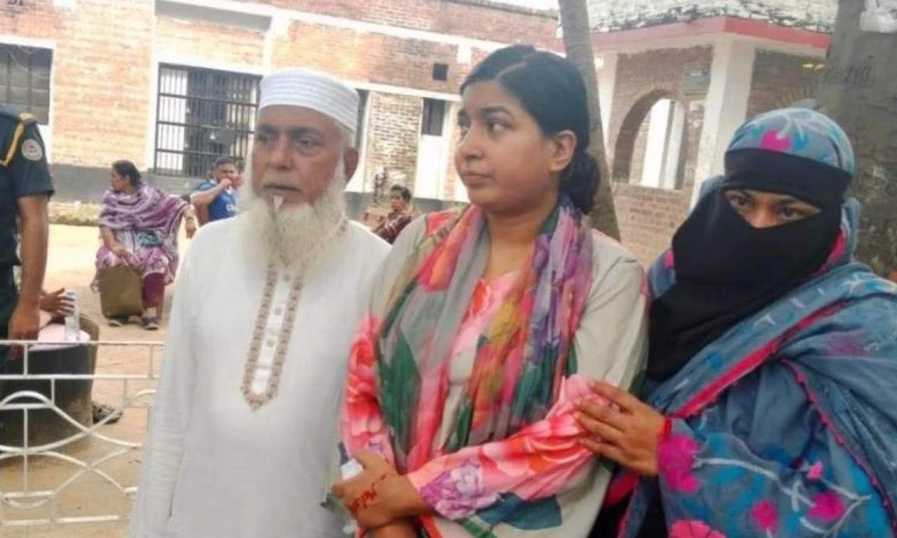 বঙ্গবন্ধুর ভাষণ বাজিয়ে গ্রেফতার ইমি কারামুক্ত