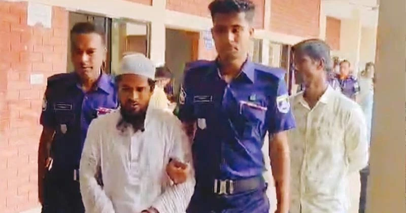 নেত্রকোণায় আলোচিত ছাত্রী ধর্ষণ ও অন্ত:স্বত্ত্বার ঘটনায় অভিযুক্ত শিক্ষক তিন দিনের রিমান্ডে