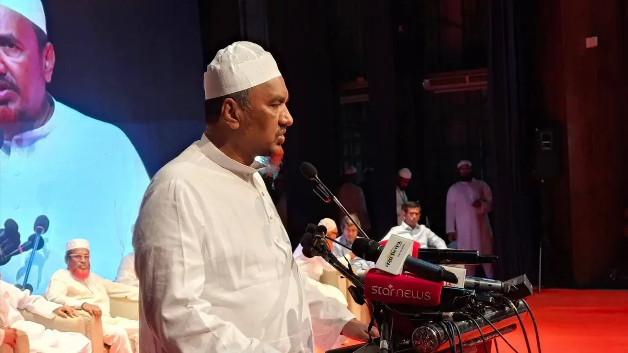 বিএনপির রাজনীতি ভীতু রাজনীতি : খেলাফত মজলিসের মহাসচিব
