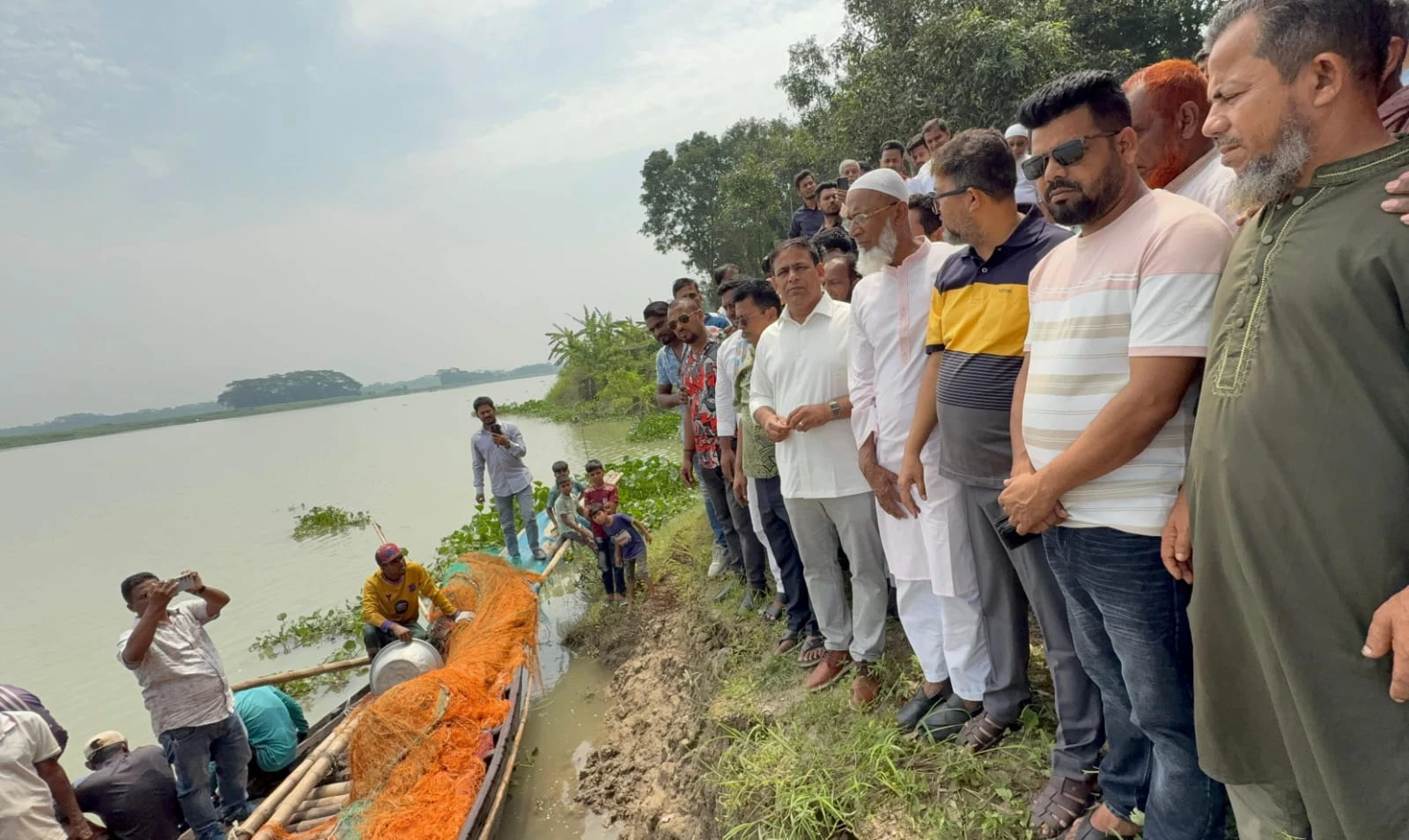 নদীভাঙন কবলিত পরিবারের পাশে সরকার থাকবে: খোকন তালুকদার
