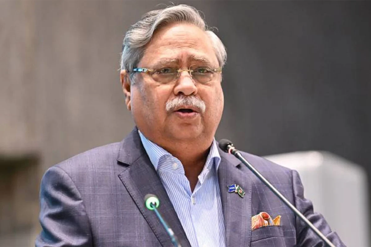 পুলিশকে প্রযুক্তি নির্ভর বাহিনী হিসেবে গড়ে তোলার আহ্বান রাষ্ট্রপতির