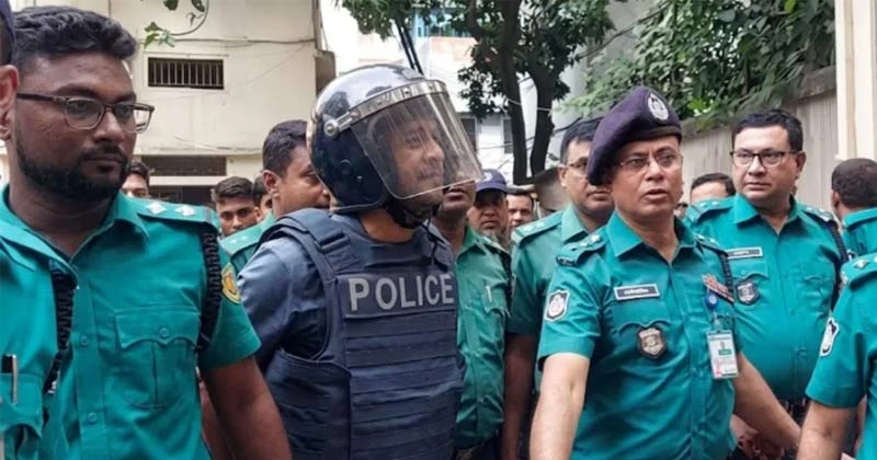 হত্যাচেষ্টা মামলায় ব্যারিস্টার সুমনের জামিন বহাল