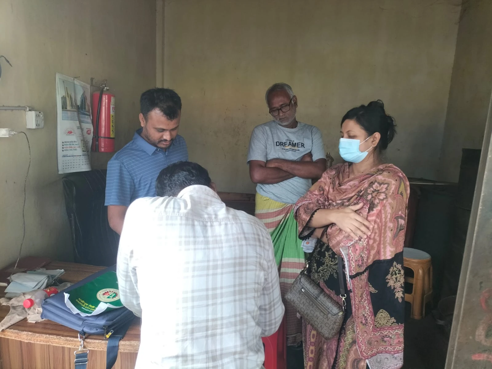 গাজীপুরে ভোক্তা অধিকার অধিদপ্তরের অভিযান, তিন প্রতিষ্ঠানকে ৬৫ হাজার টাকা জরিমানা