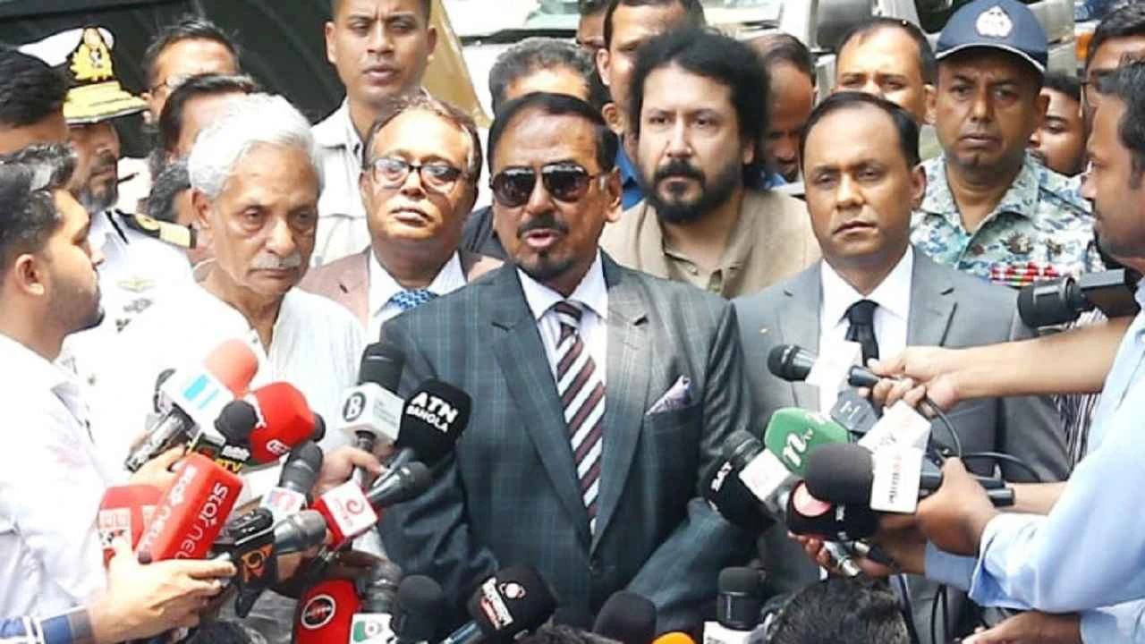 হাসিনা ও তার দলকে জনগণ ‘থুতু’ দেবে: স্পিকার