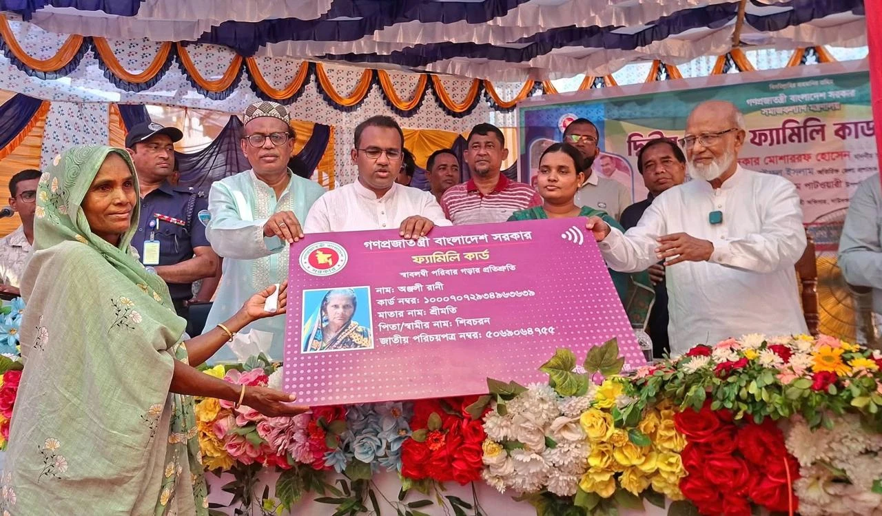 ফ্যাসিবাদের ধ্বংসস্তুপ থেকে দ্রুত সমৃদ্ধির পথে এগিয়ে যাচ্ছে বাংলাদেশ:  ড. খন্দকার মোশাররফ