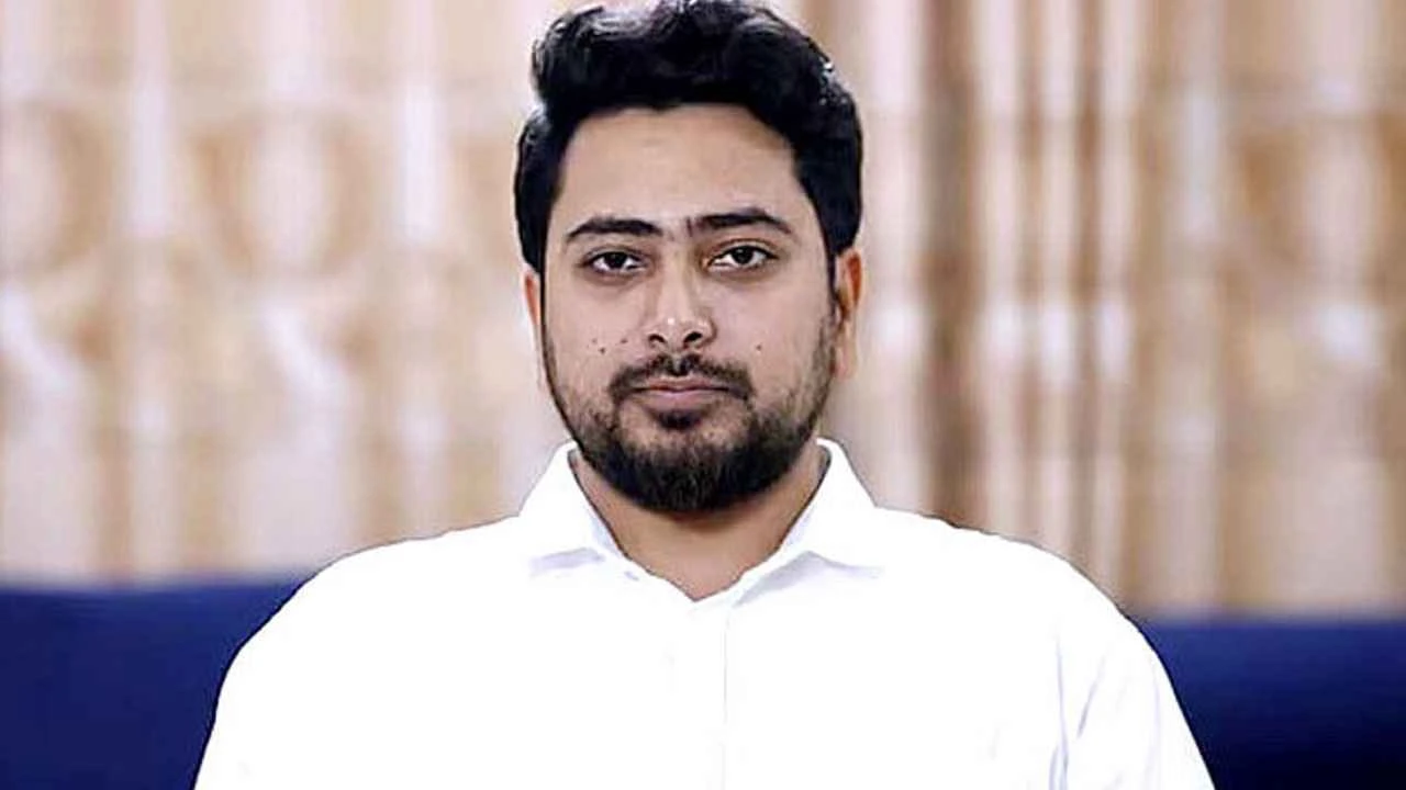 হাম ইস্যুতে দায় চাপিয়ে হাত পরিষ্কার করতে চায় বিএনপি: নাহিদ