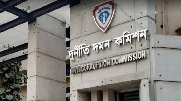 স্থবির দুদকে অভিযোগের পাহাড়