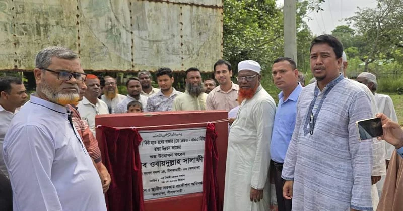 কৈমারীতে রথের বাজার সড়ক উন্নয়ন কাজের উদ্বোধন