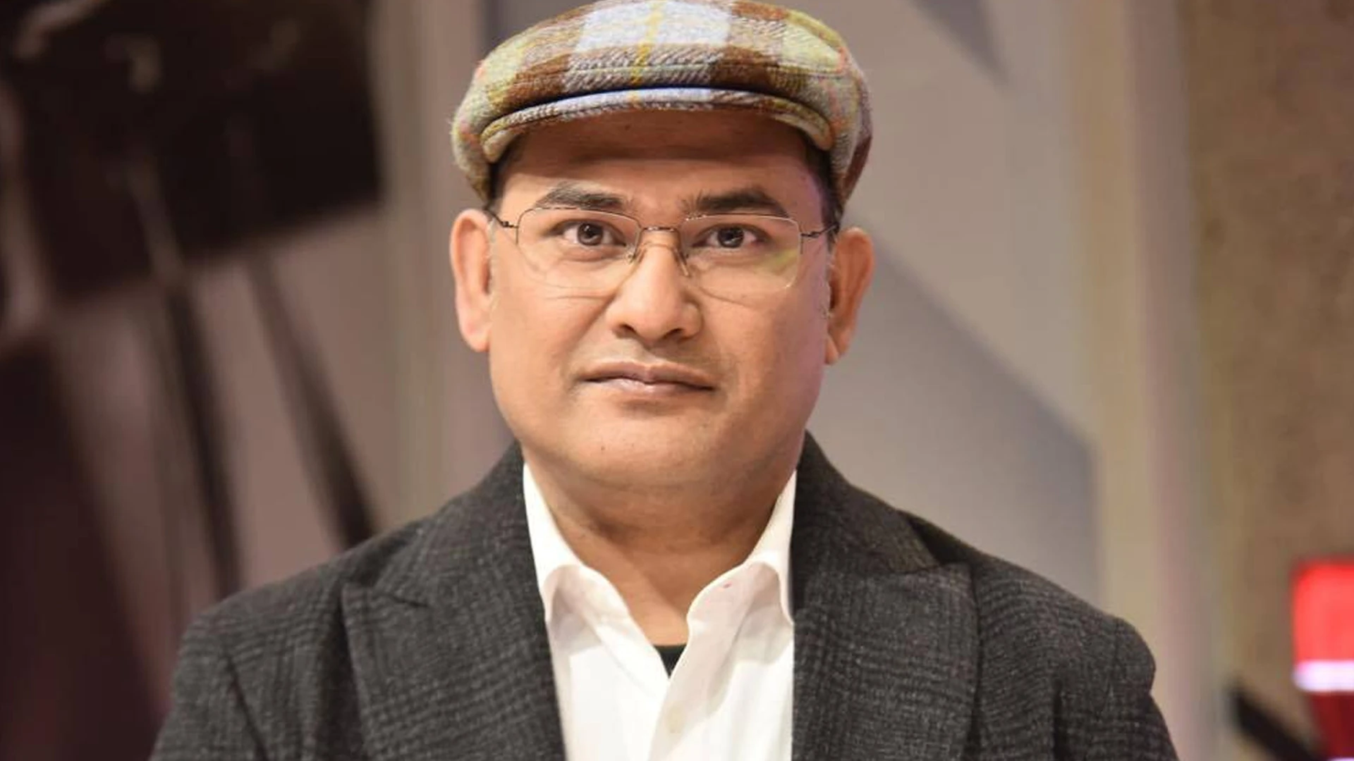 প্রধানমন্ত্রীর কার্যালয়ে নতুন দায়িত্বে ড. সাইমুম পারভেজ