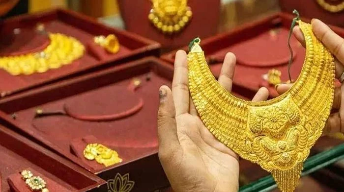 বেড়েছে সোনার দাম