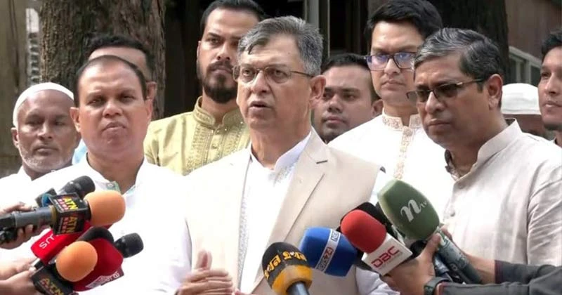 সরকার জাতীয় ঐক্য ও দেশ গড়ার প্রত্যয়ে কাজ করছে: স্বরাষ্ট্রমন্ত্রী
