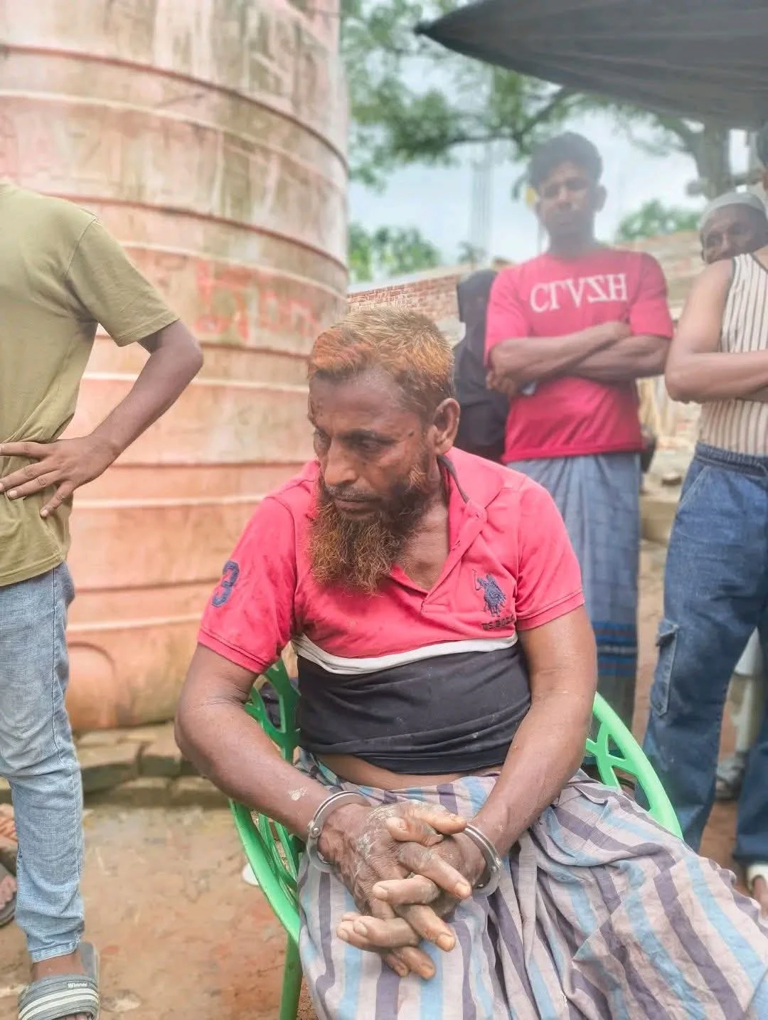টেকনাফে শিশু ধর্ষণ চেষ্টার অভিযোগে এক ব্যক্তি আটক