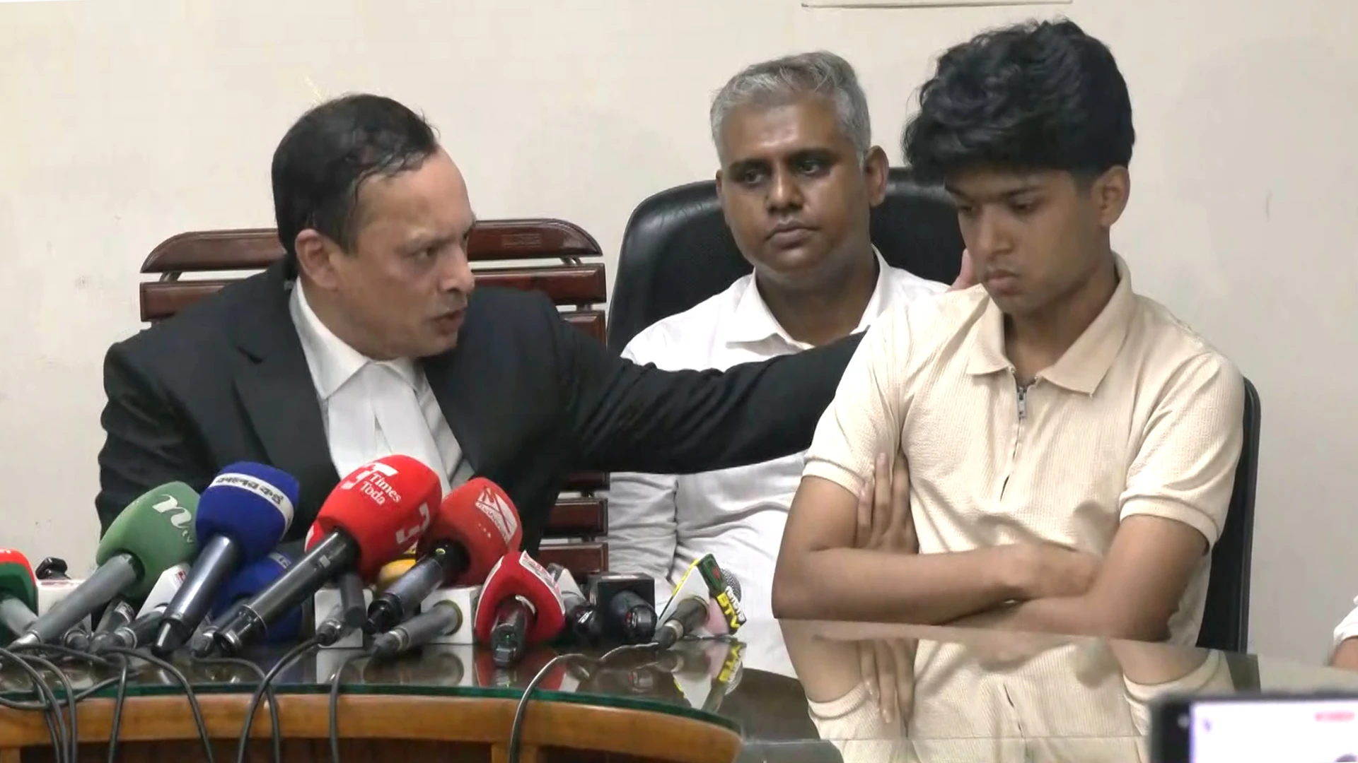 সাগর-রুনি হত্যা মামলার তদন্তে অগ্রগতি নেই, কারণ জানালেন অ্যাটর্নি জেনারেল