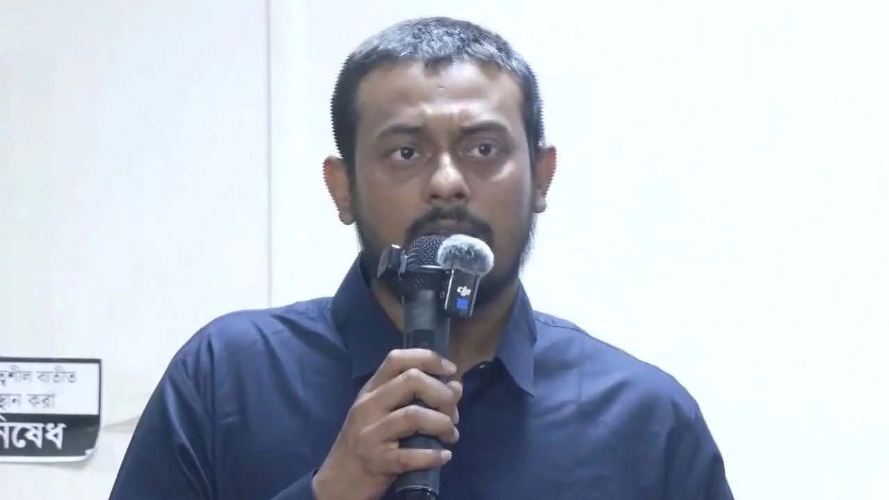 আ.লীগের প্রেমে পড়েছে সরকার: নাসীরুদ্দীন পাটওয়ারী