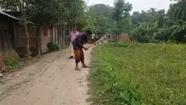 বাগাতিপাড়ায় গ্রামীণ অবকাঠামো উন্নয়ন কাজের উদ্বোধন