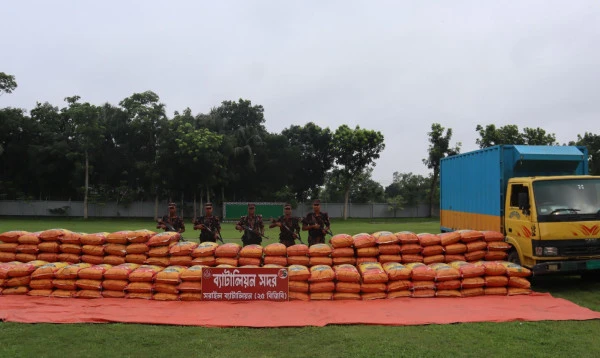 ব্রাহ্মণবাড়িয়ায় কোটি টাকার ভারতীয় জিরা ও কাভার্ড ভ্যান জব্দ