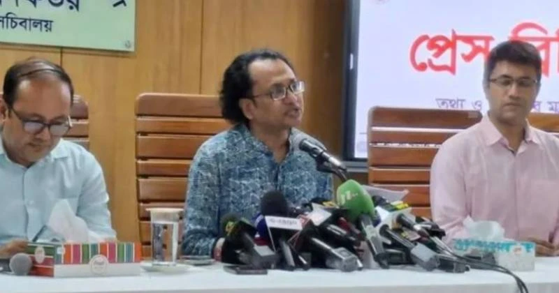 আ.লীগের নেতাকর্মীরা স্থানীয় নির্বাচনে অংশ নিতে পারবেন: তথ্য উপদেষ্টা
