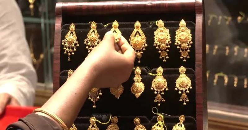 বাড়লো দেশে সোনার দাম