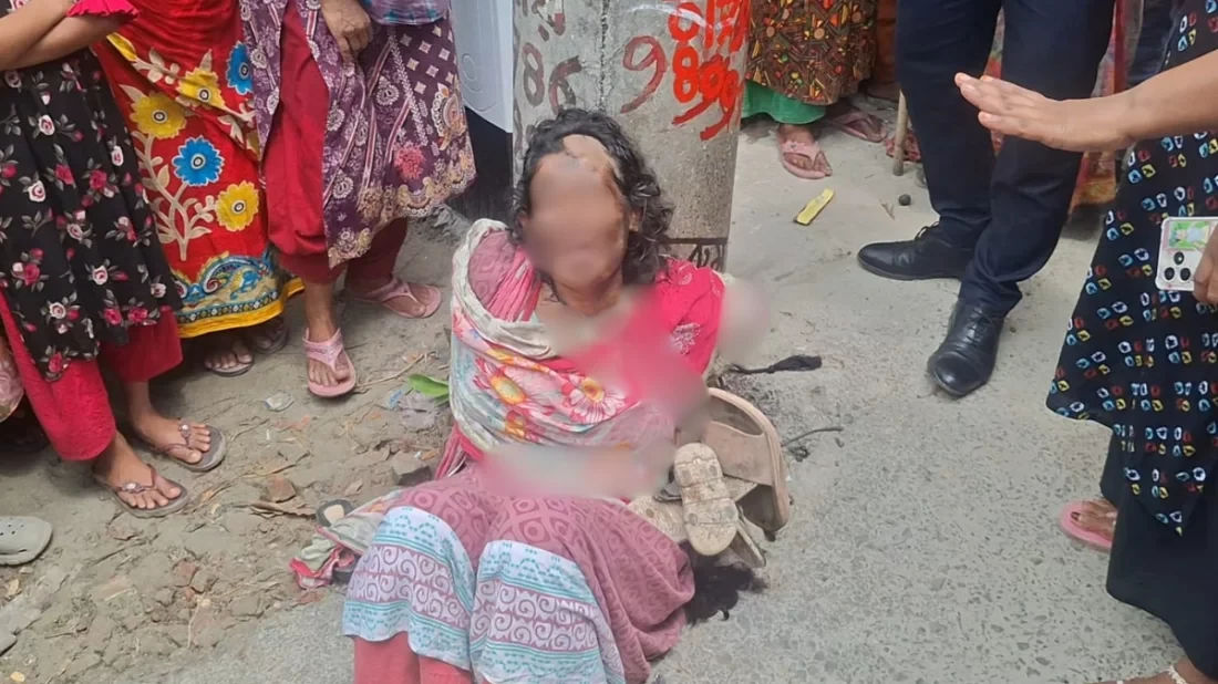 নারীকে খুঁটিতে বেঁধে মারধর, চুল কেটে মুখে দেওয়া হলো কালি