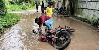 রাজার বাজার–একডালা–বাসুল্লা সড়কের বেহাল দশা, প্রতিদিন ঘটছে দুর্ঘটনা