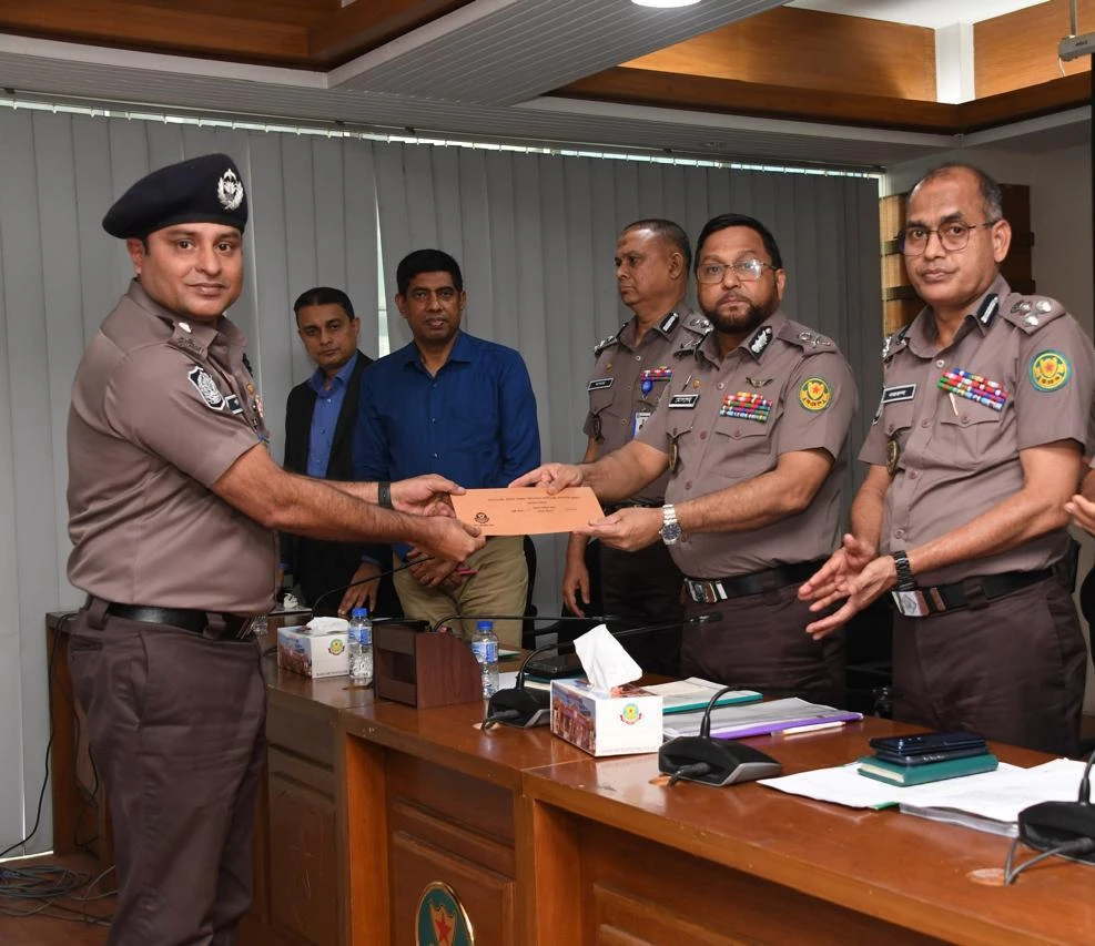 ডিএমপির শ্রেষ্ঠ ওসি নির্বাচিত হলেন খালিদ মুনসুর