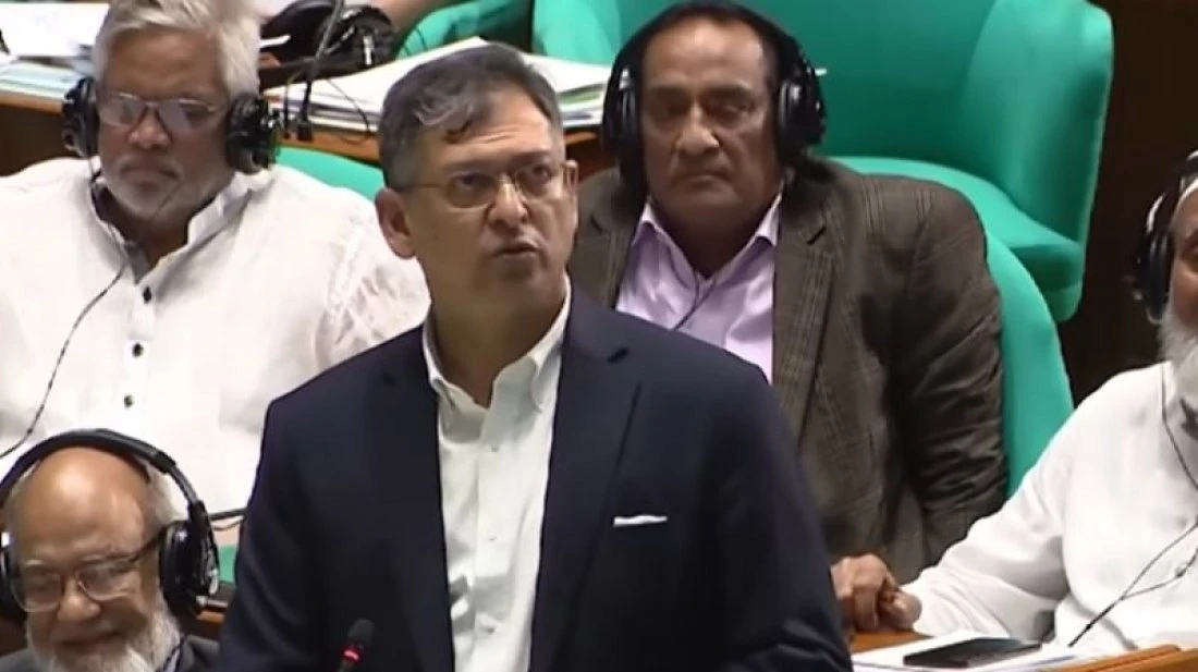‘ভারত-মিয়ানমার সীমান্তে কাঁটাতারের বেড়া নির্মাণের উদ্যোগ নেওয়া হয়েছে’