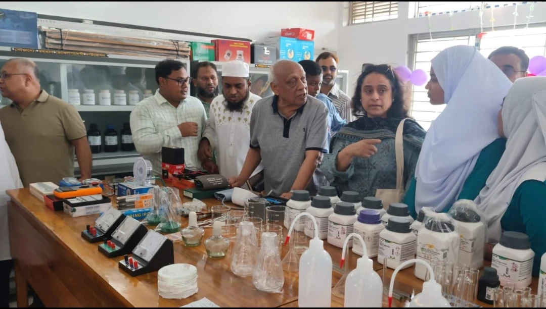 আখাউড়ার মোগড়া উচ্চ বিদ্যালয়ে আধুনিক সাইন্স ল্যাব উদ্বোধন