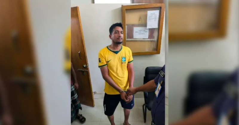 কসবা রেলওয়ে স্টেশনে স্টেশন মাস্টারের ওপর হামলা, যুবক আটক