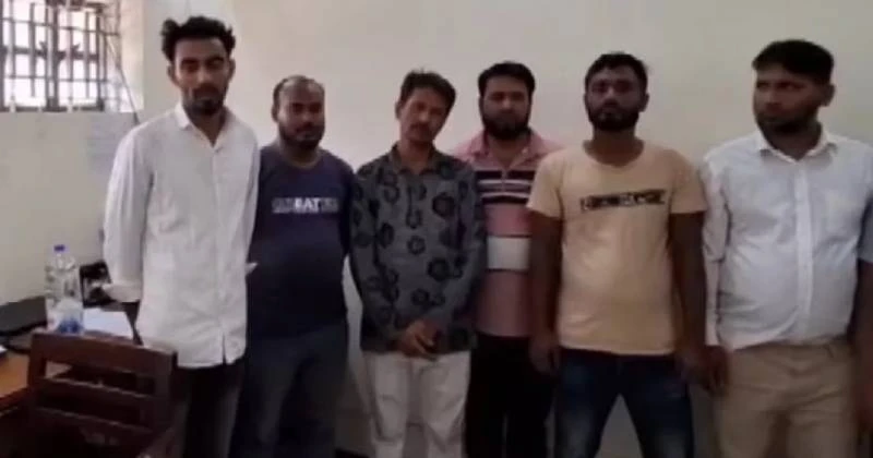 রাজধানীতে কার্যক্রম নিষিদ্ধ আওয়ামী লীগের ঝটিকা মিছিল, আটক ১০