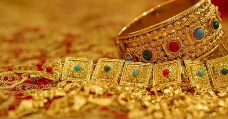 দেশের বাজারে আবারও দাম বেড়েছে সোনার