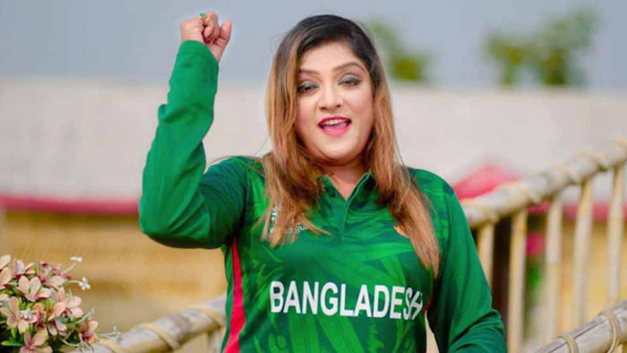 বাংলাদেশ ক্রিকেট দলকে নিয়ে শিল্পী বিশ্বাসের গান